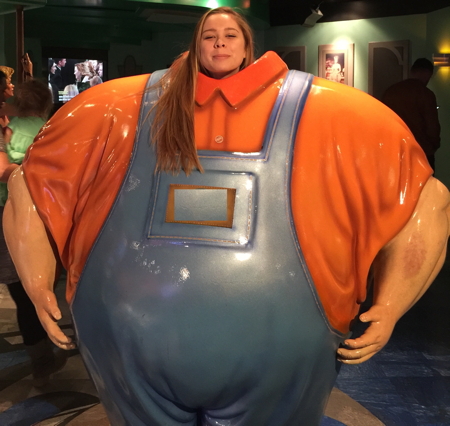 Julia as fat alien